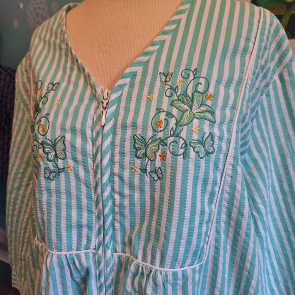 Collections Etc Womens House Dress Moo Moo XL Green White Stripe Embroidery Zip - Picture 2 of 8